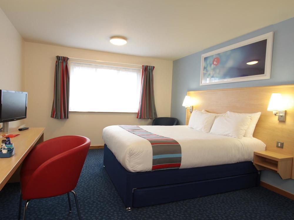 Travelodge Glasgow Airport Hotel Ngoại thất bức ảnh