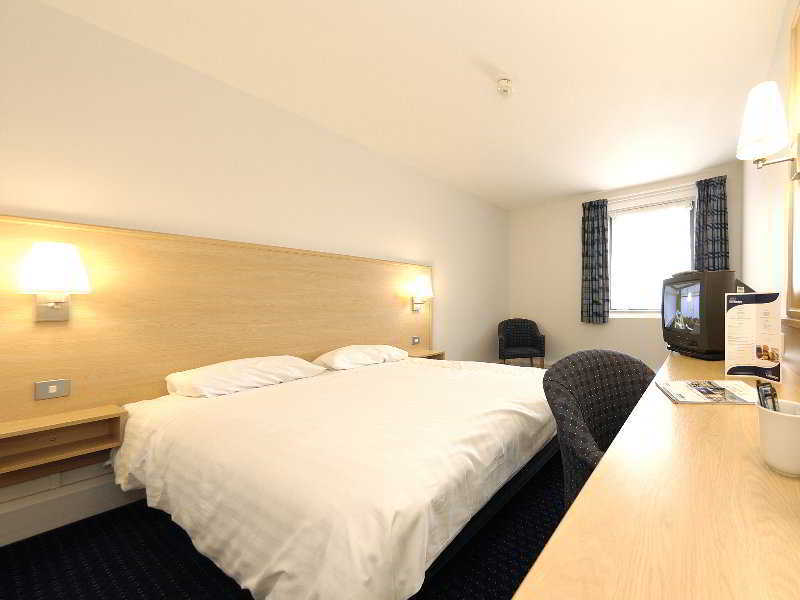 Travelodge Glasgow Airport Hotel Ngoại thất bức ảnh