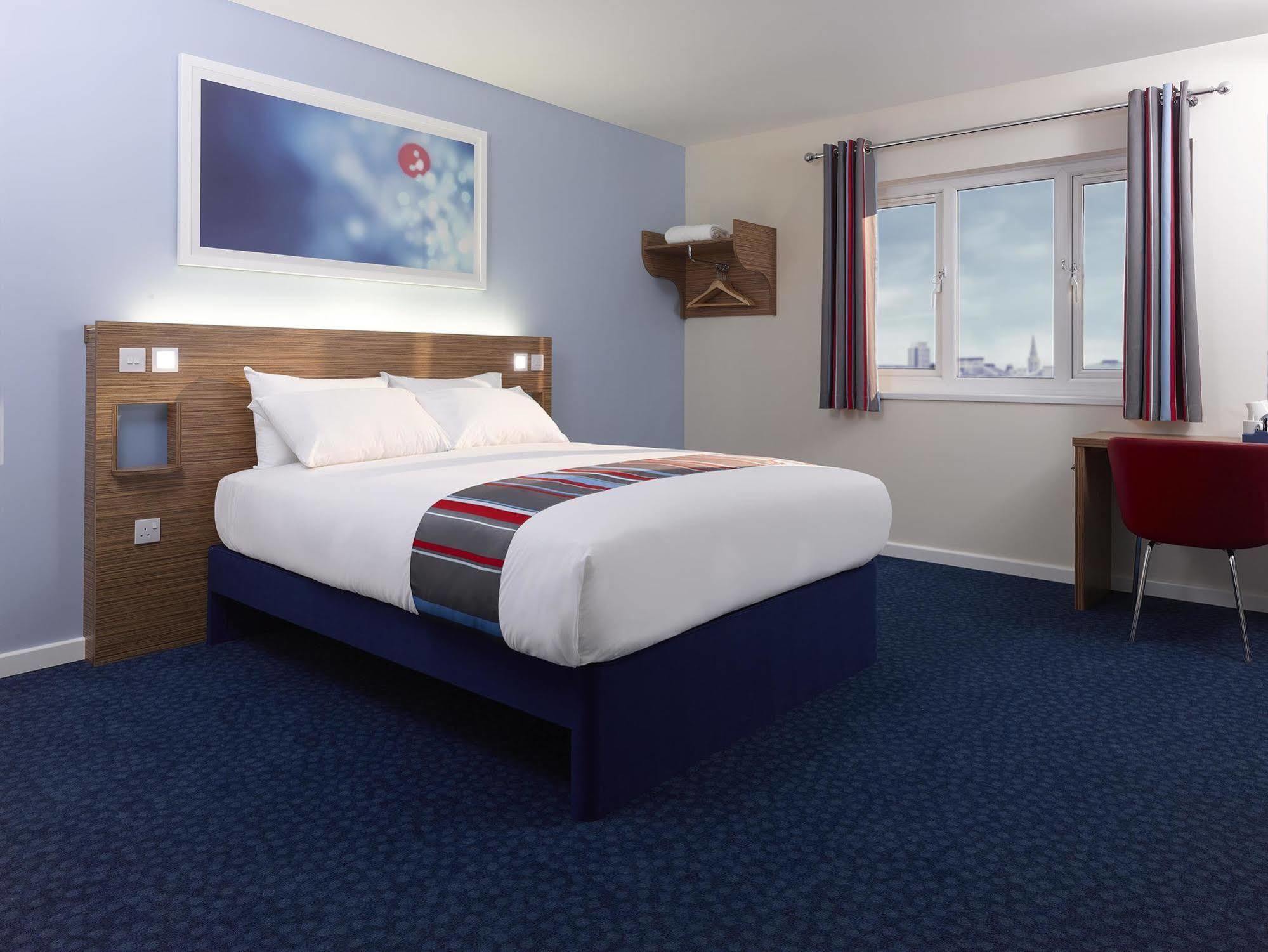 Travelodge Glasgow Airport Hotel Ngoại thất bức ảnh